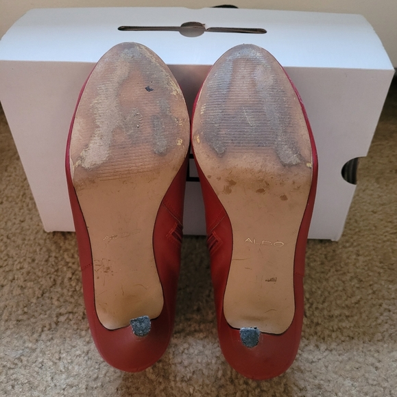 Fall 2013 Aldo Erhardt booties, real leather, red, fits size 7. - Picture 7 of 7